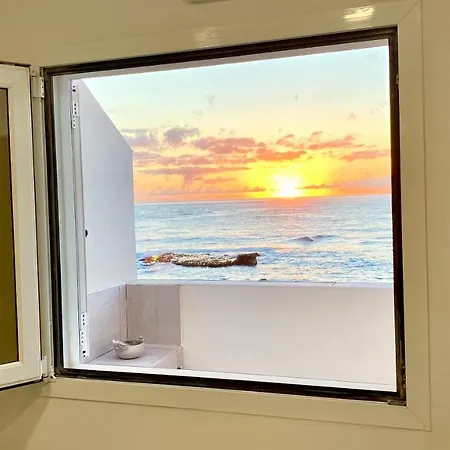 Window To The Sea, South Tenerife דירה